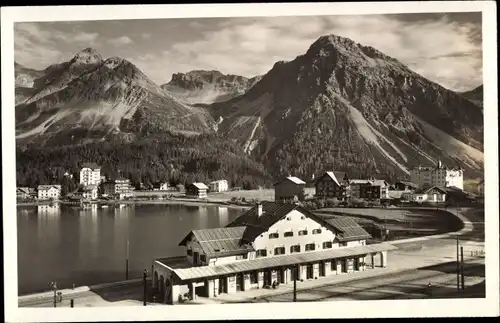 Ak Arosa Kanton Graubünden Schweiz, Bahnhof und Oberseeg. die Furkahörner