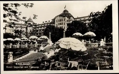 Ak Karlsbad Tschechien, Blick auf das Hotel Imperial mit Terrasse