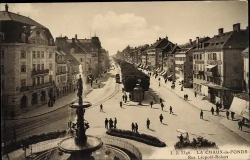 Ak La Chaux de Fonds Kanton Neuenburg, Rue Leopold-Robert