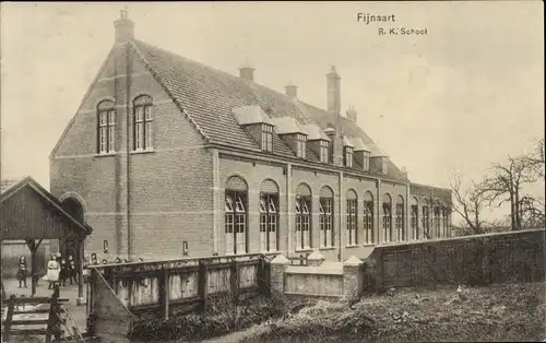 Ak Fijnaart Moerdijk Nordbrabant Niederlande, R. K. School