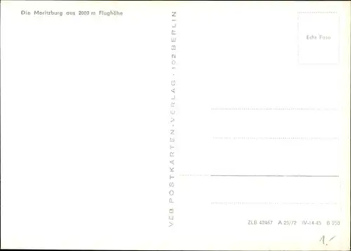 Ak Moritzburg in Sachsen, Jagdschloss und Ort, Luftbild, Flughöhe 2000 m