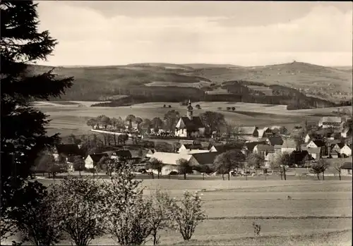 Ak Cämmerswalde Neuhausen im Erzgebirge Sachsen, Blick auf den Ort, Kirche, Berge