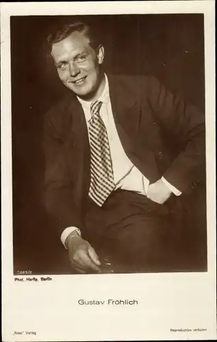 Ak Schauspieler Gustav Fröhlich, Portrait, Anzug