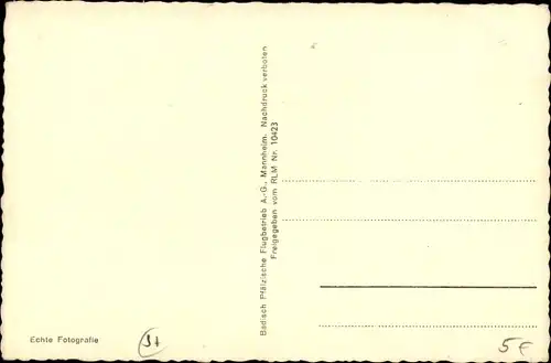 Ak München, Partie an der Isar, Alpines Museum, Fliegeraufnahme