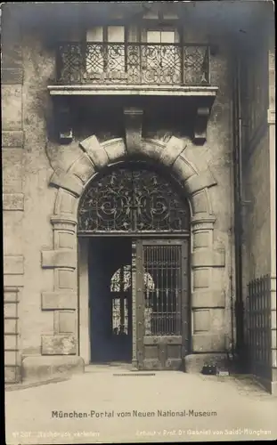 Ak München, Portal vom Neuen National Museum