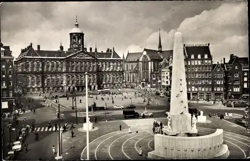 Ak Amsterdam Nordholland Niederlande, Dam met Koninklijk Paleis en Nationaal Monument