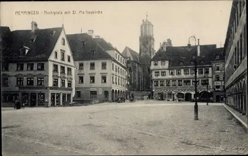 Ak Memmingen in Schwaben, Marktplatz, St. Martinskirche