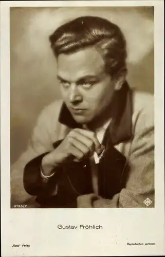 Ak Schauspieler Gustav Fröhlich, Portrait, Zigarette