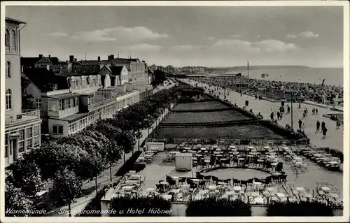 Ak Warnemünde Rostock in Mecklenburg, Strandpromenade mit Hotel Hübner, Stadtansicht