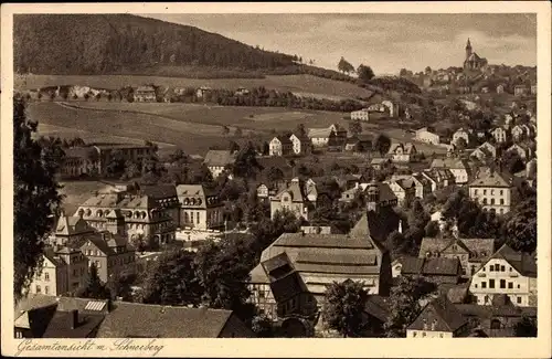 Ak Oberschlema Bad Schlema im Erzgebirge, Gesamtansicht mit Schneeberg