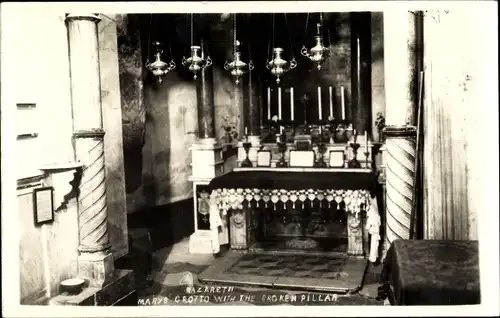 Foto Ak Nazaret Nazareth Israel, Marys Grotto with the broken pillar