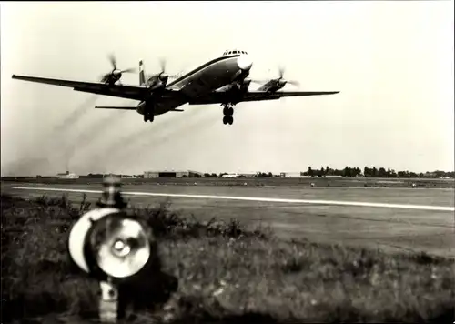 Ak Deutsches Passagierflugzeug, Interflug, Iljuschin IL 16