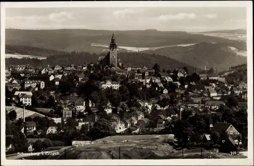 Ak Schneeberg im Erzgebirge, Totalansicht mit Kirche