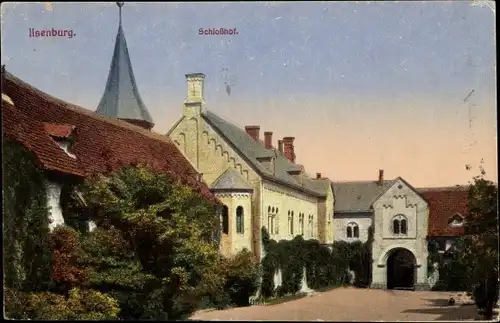 Ak Ilsenburg am Nordharz, Schloßhof