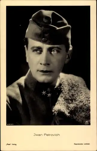 Ak Schauspieler Ivan Petrovich, Filmszene, Portrait in Uniform, Ross Verlag 6143 1