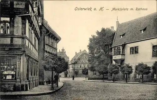 Ak Osterwieck am Harz, Marktplatz, Rathaus, Geschäft