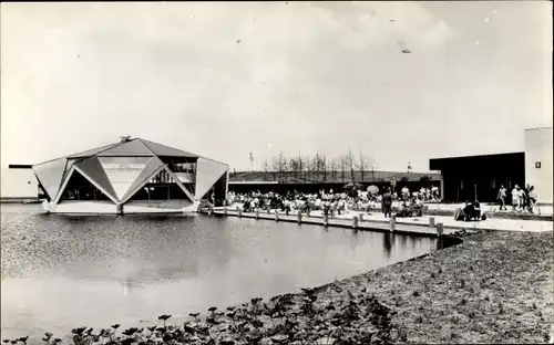 Ak Biddinghuizen Flevoland Niederlande, Flevohof, Terrassenpartie