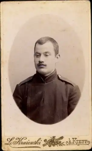 CdV Kiew Ukraine, Portrait von einem Mann in Uniform