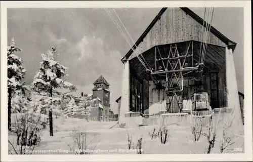 Ak Oberwiesenthal im Erzgebirge, Fichtelberghaus, Bergstation der Seilbahn, Winter