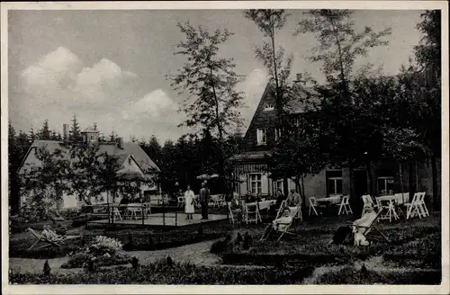 Ak Griesbach Schneeberg im Erzgebirge, Neuzeit- und Erholungsgaststätte Waldesruh, Terrasse