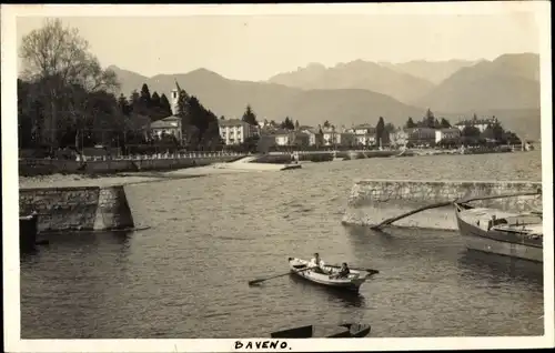 Ak Baveno Lago Maggiore Piemonte Italien, Ruderpartie, Ort