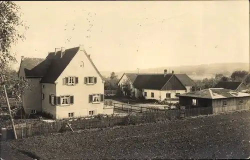 Foto Ak Pullach im Isartal Oberbayern, Ortspartie, Wohnhäuser