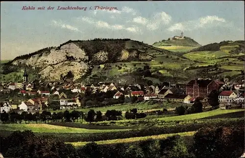 Ak Kahla in Thüringen, Gesamtansicht mit Leuchtenburg
