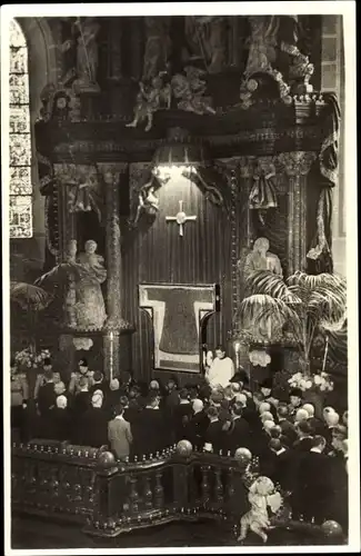 Ak Trier, Eröffnungsfeier bei der Ausstellung des hl. Rocks im Dom 1933
