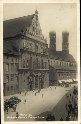 Ak München, Michaelskirche und Frauentürme