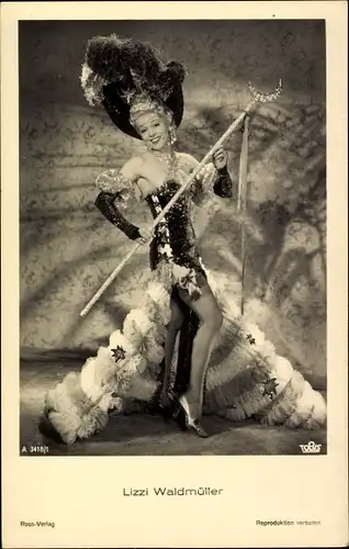 Ak Schauspielerin Lizzi Waldmüller, Portrait im Varietekostüm, Ross Verlag A 3418 1
