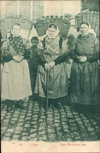 Ak Liège Lüttich Wallonien, Les Botteresses, Drei Frauen mit Weidenkörben auf dem Rücken