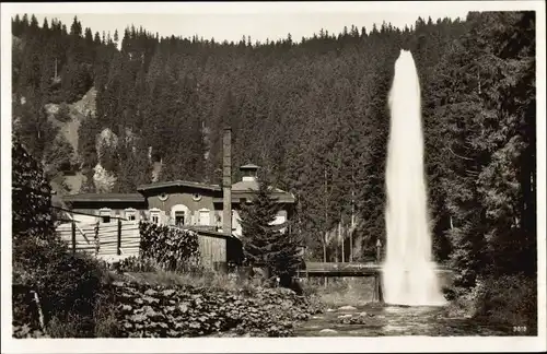 Ak Lichtenberg in Oberfranken, Fabrik und Fontaine im Höllental