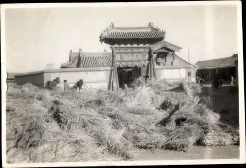 Foto China, Blick auf einen Tempel 1930