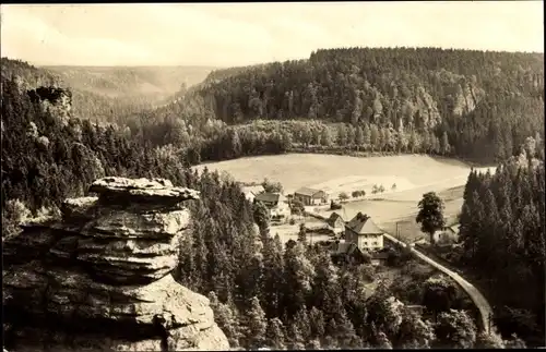 Ak Ottomühle Rosenthal Bielatal Sächsische Schweiz, Blick zum Ort, Felsformation