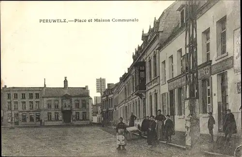 Ak Péruwelz Wallonien Hennegau, Place et Maison Communale