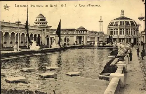 Ak Gand Gent Ostflandern, Exposition Internationale 1913, La Cour d'Honneur