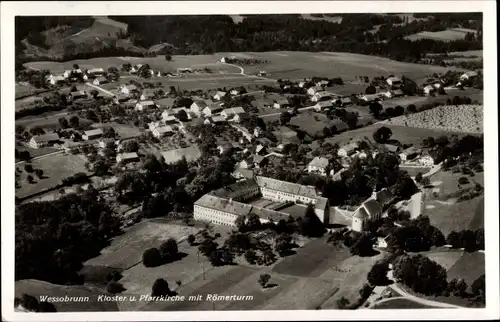 Ak Wessobrunn in Oberbayern, Kloster und Pfarrkirche mit Römerturm, Fliegeraufnahme