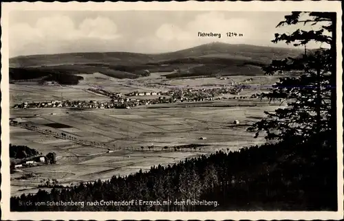 Ak Scheibenberg im Erzgebirge, Blick vom Scheibenberg nach Crottendorf, Fichtelberg