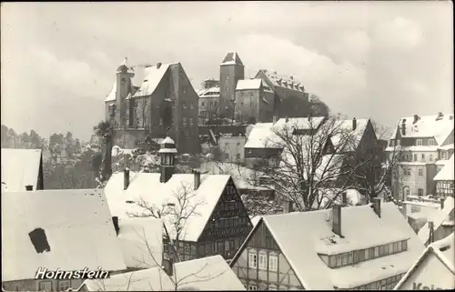 Ak Hohnstein in der Sächsischen Schweiz, Teilansicht mit Blick zur Burg im Winter