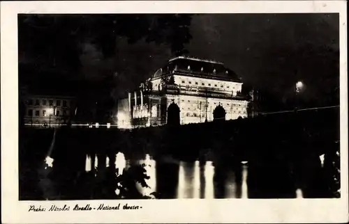 Ak Praha Prag Tschechien, National Theater bei Nacht