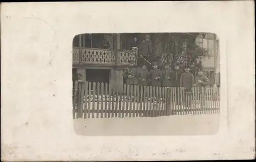 Foto Ak Bad Suderode Quedlinburg im Harz, Deutsche Soldaten in Uniformen