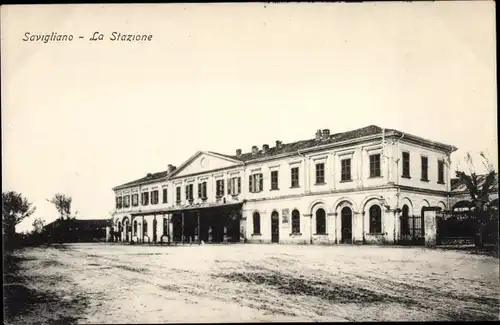 Ak Savigliano Piemont, Bahnhof