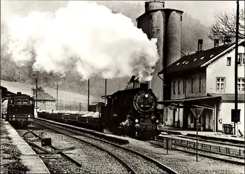 Ak Lauter Bernsbach im Erzgebirge Sachsen, Güterzug nach Johanngeorgenstadt, Lok Baureihe 58, 94er