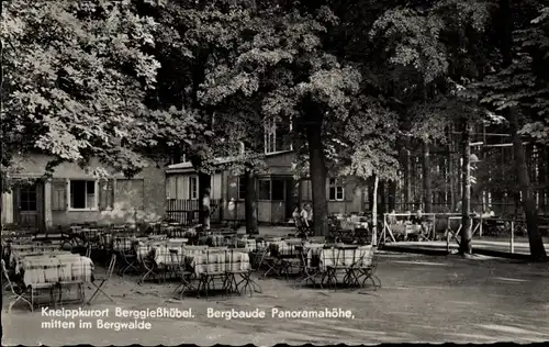 Ak Berggießhübel in Sachsen, Bergbaude Panoramahöhe mitten im Bergwalde, Terrasse