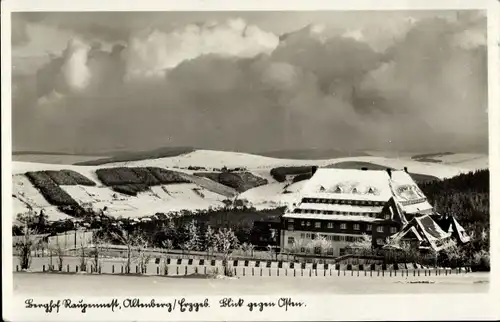 Ak Altenberg im Erzgebirge, Berghof Raupennest, Winteransicht