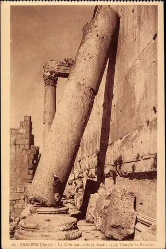 Ak Baalbek Libanon, La Colonne inclinee depuis 1559, Temple de Bacchus