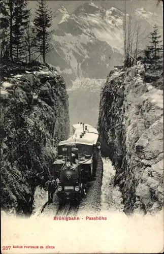 Ak Brünig Meiringen Kt. Bern Schweiz, Brünigbahn, Passhöhe