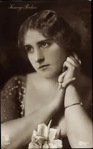 Ak Schauspielerin Henny Porten, Ross 65/4