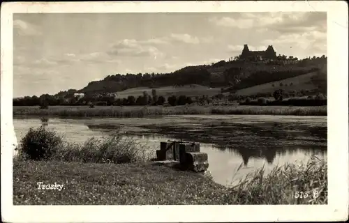 Ak Rovensko pod Troskami Rowensko bei Turnau Region Reichenberg, Burg Trosky