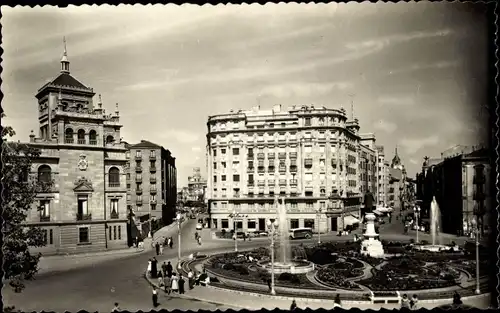 Ak Valladolid Kastilien und Leon, Plaza de Zorrilla